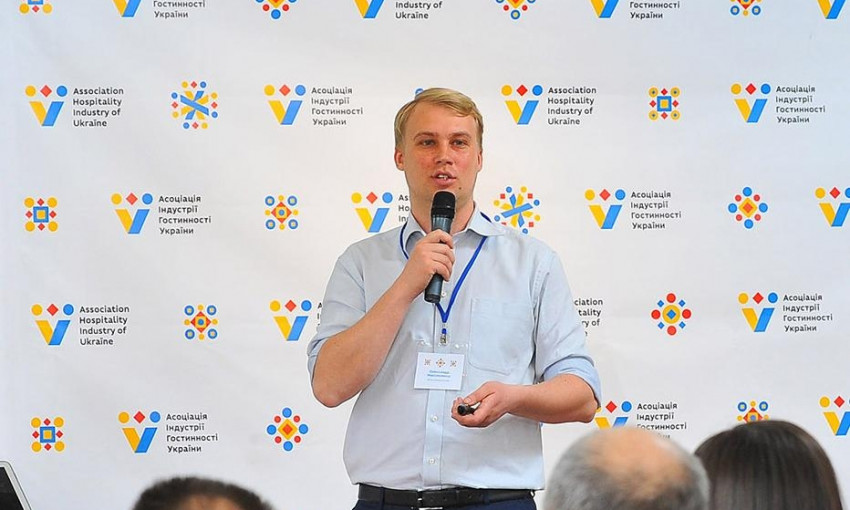 Активист, развивающий туризм на Николаевщине, уверен: Слияние управлений навредит курортному сезону, молодежи и спорту
