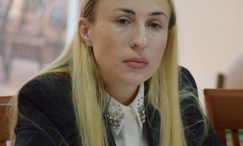 «Я закон нарушать не бу-ду! Берите меня в плен!» — Москаленко заявила, что активисты Нацкорпуса приехали из Киева «отрабатывать заказ»
