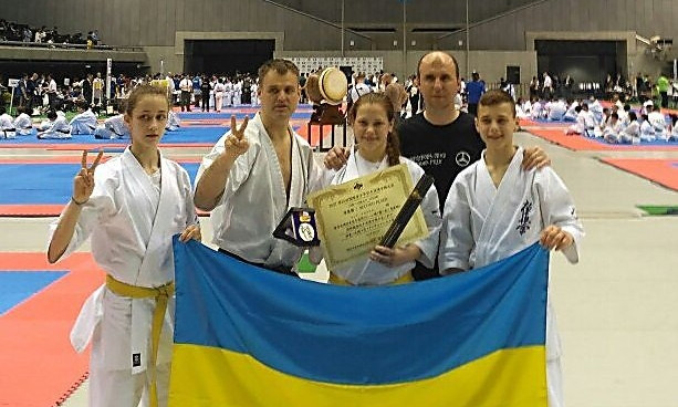 Юная николаевская спортсменка завоевала «серебро» на чемпионате мира по каратэ