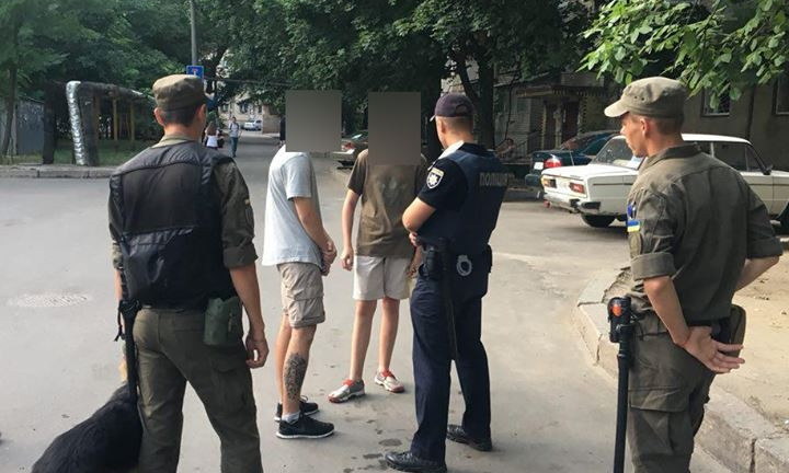 К патрулированию улиц Николаева  присоединились нацгвардейцы