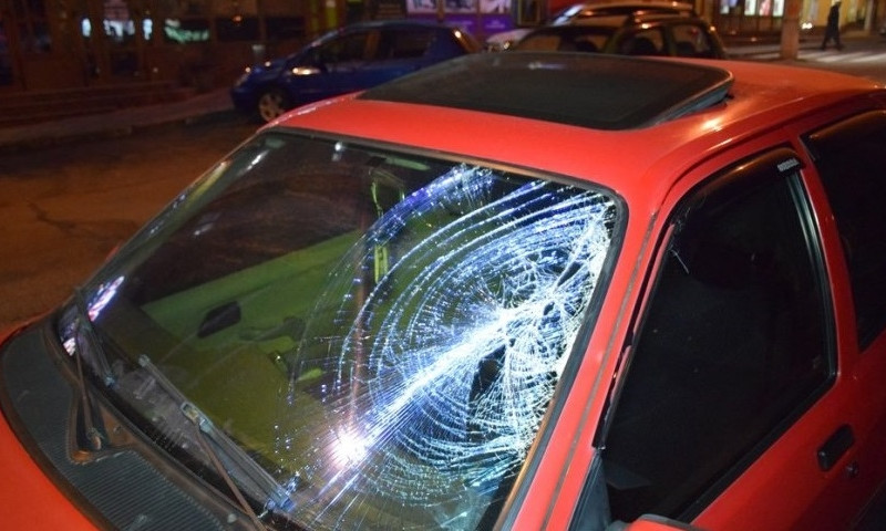 В Николаеве автомобиль сбил военнослужащего