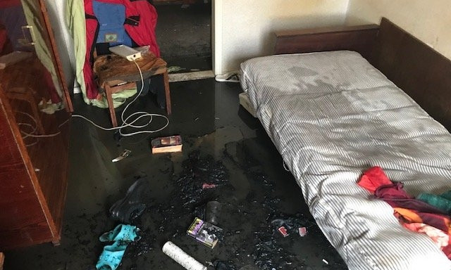 В Витовском районе мужчина курил в постели и чуть спалил весь дом