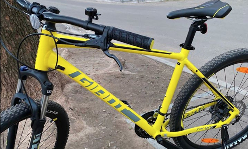 Житель Николаева через Facebook ищет украденный велосипед: опубликовано фото угонщика