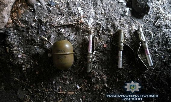 У похитителей кабеля обнаружили гранату РГД-5, запалы к ней и большое количество патронов