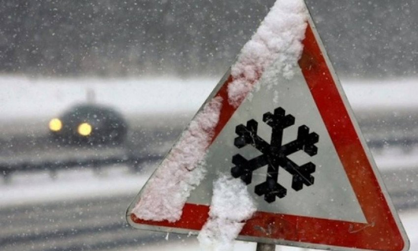 На пятницу в Николаеве прогнозируют мокрый снег и гололедицу на дорогах