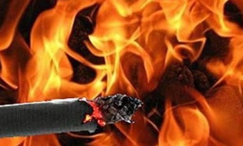 Непогашенная сигарета чуть не стоила жизни жительнице Николаева