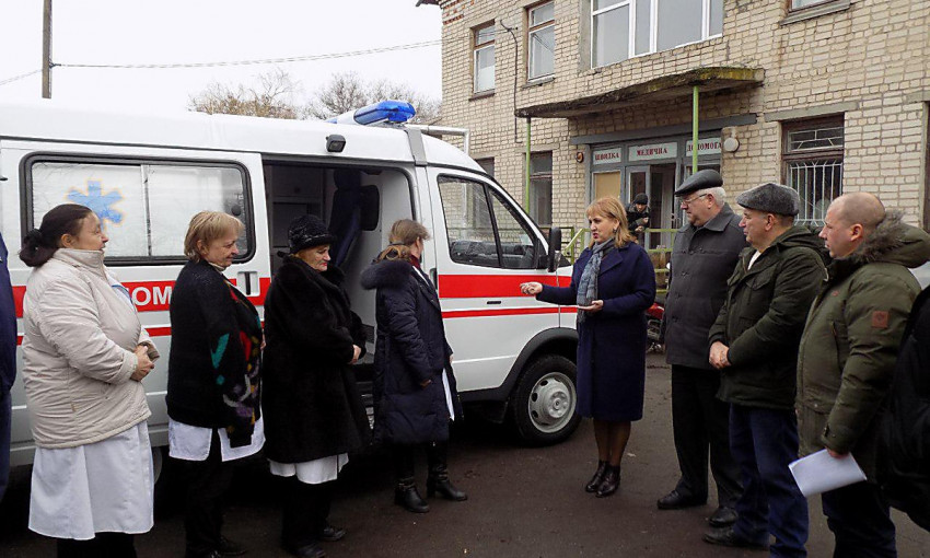На Николаевщине районные больницы купили новое оборудование и автомобиль «скорой помощи»
