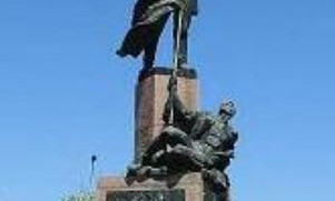 20 ноября 1918 года на Адмиралтейской площади Николаева был расстрелян 61 человек 