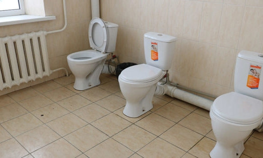 На Николаевщине в 13 школах до сих пор отсутствуют внутренние туалеты