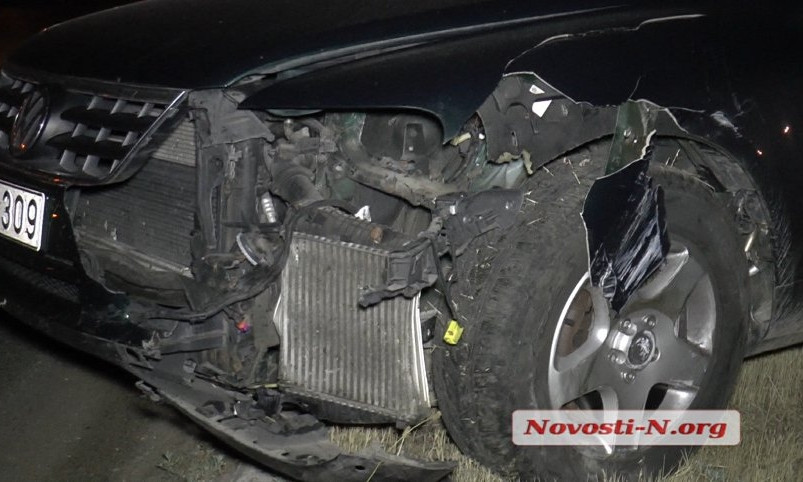Иномарка с иностранным номерами врезался в автомобиль «ВАЗ-2109» и от удара он загорелся