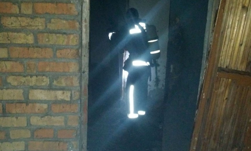 На Николаевщине при пожаре в своем доме едва не погиб неосторожный курильщик