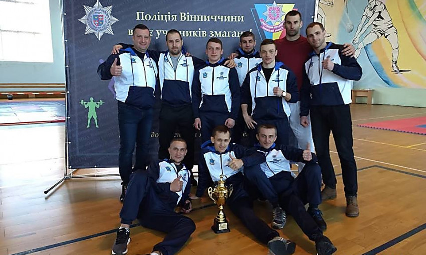 Сборная николаевской полиции завоевала второе место на чемпионате по рукопашному бою