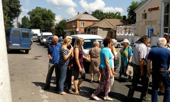 В Первомайске местные жители перекрыли трассу из-за закрытия автодороги «Николаев-Благовещенское»