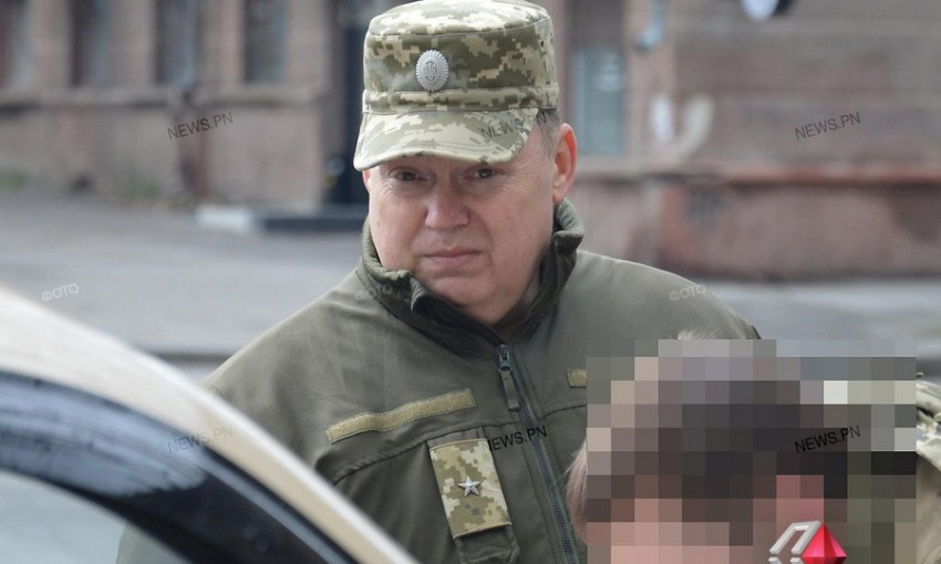 В центре Николаева на взятке в $1500 задержали майора из областного военкомата