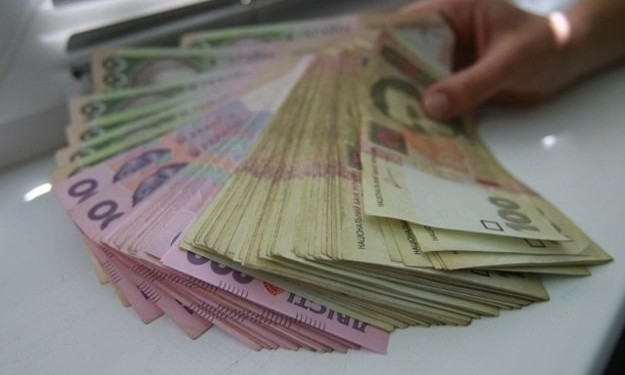 На Николаевщине средняя зарплата составила почти 13 тысяч гривен, - статистика