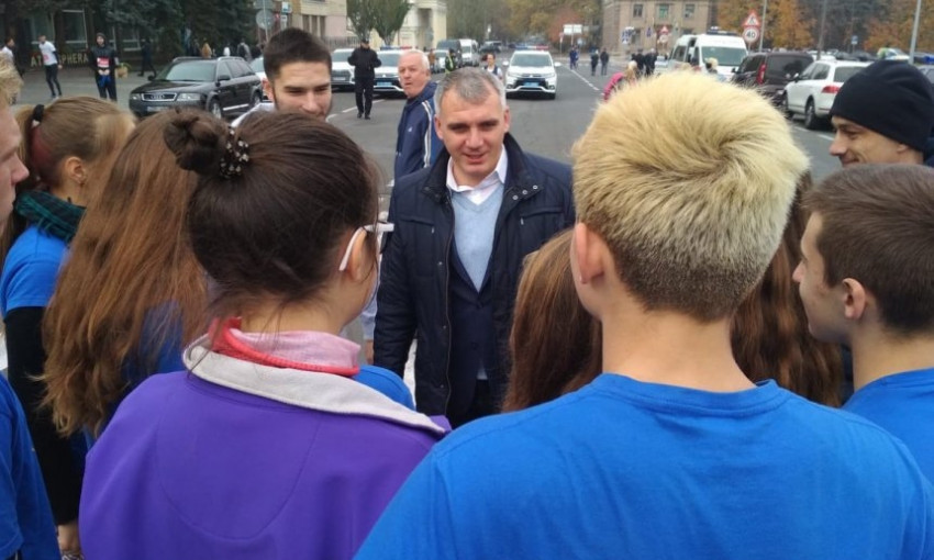 Мэр Сенкевич пожаловался на угрозы в связи с перекрытием улиц