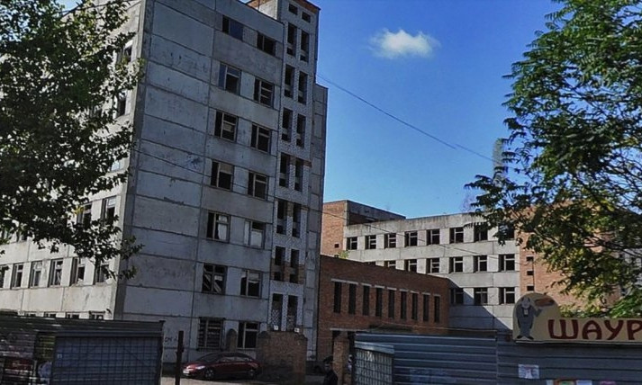 Из недостроя на ул.Дзержинского Казакова хочет сделать современный диагностический центр