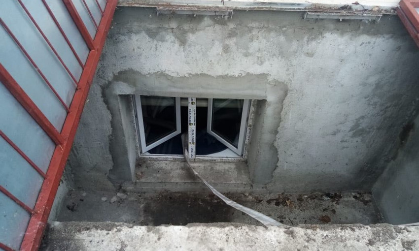 На Николаевщине после ливня спасателям пришлось откачивать воду в одном из зданий сельской школы-интерната (ВИДЕО)