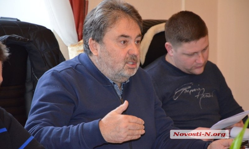 Николаевских депутатов возмутила ориентация главного архитектора Николава на Львовские вывески