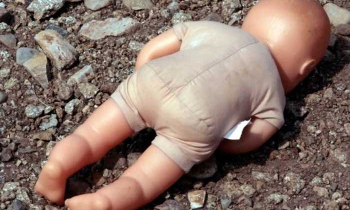 В канализации обнаружен труп недоношенного ребенка