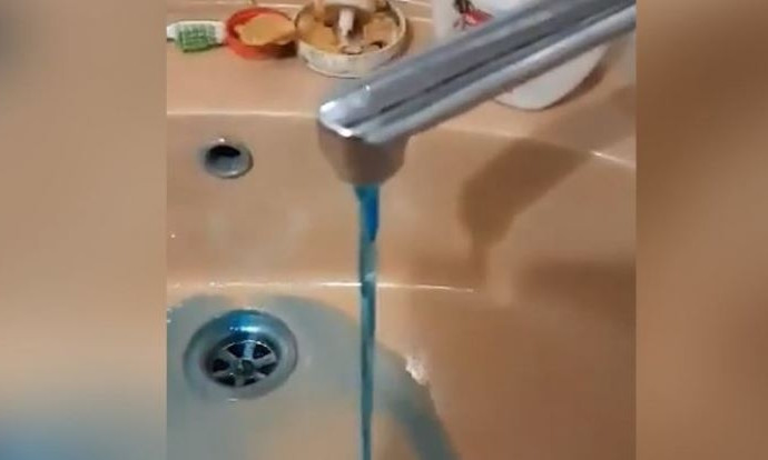 Из водопроводного крана в Николаеве текла вода синего цвета 
