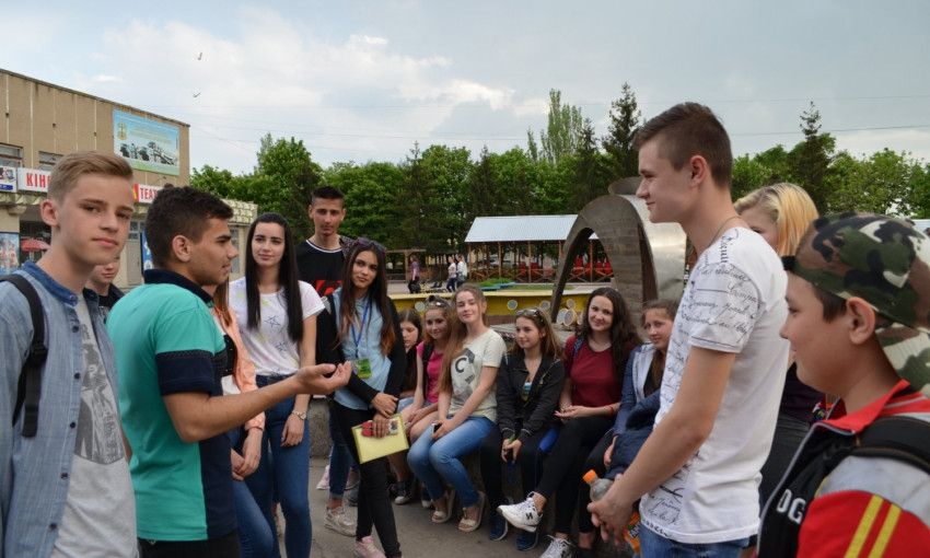 В Первомайске молодежная организация инициирует создание «Молодежной аллеи» на месте разрушенного детского городка
