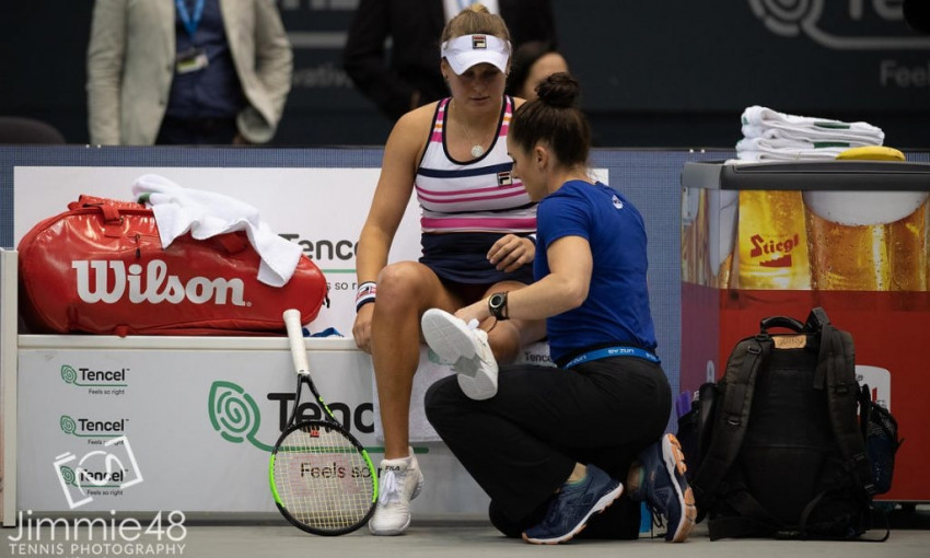 Николаевская теннисистка Козлова снимается с турнира в Люксембурге