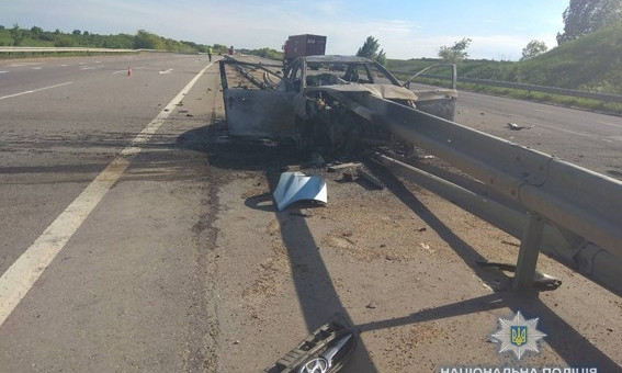 На трассе в Кривоозерском районе произошла жуткая авария с возгоранием и летальным исходом