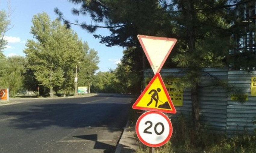 На Николаевщине похитили двенадцать дорожных знаков