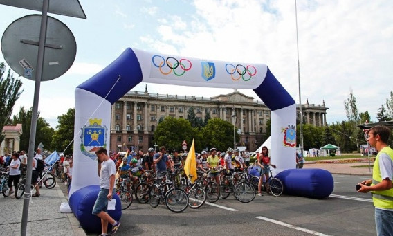 Алексей Савченко и Александр Сенкевич приняли участие в ежегодном масштабном велофестивале «МиКолесо»