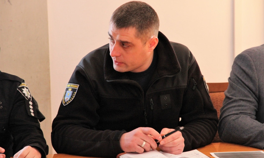 Полиция Николаева: водители имеют право на компенсацию в случае повреждения их автомобилей из-за ям