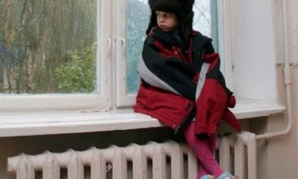 Родители и школьники жалуются на холод в классах николаевских школ
