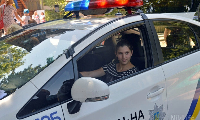 Николаевская полиция приглашает детей на веселое празднование своего дня рождения