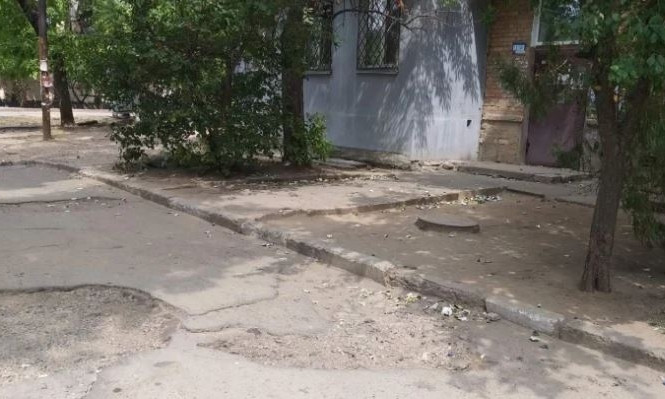 Николаевцы просят отремонтировать дорогу к "дому слепых"