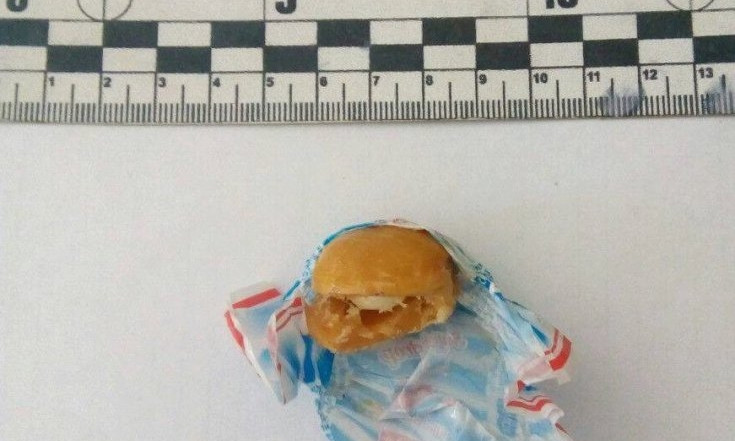 В Николаевском СИЗО заключенному передали конфеты «фашированные» наркотиками