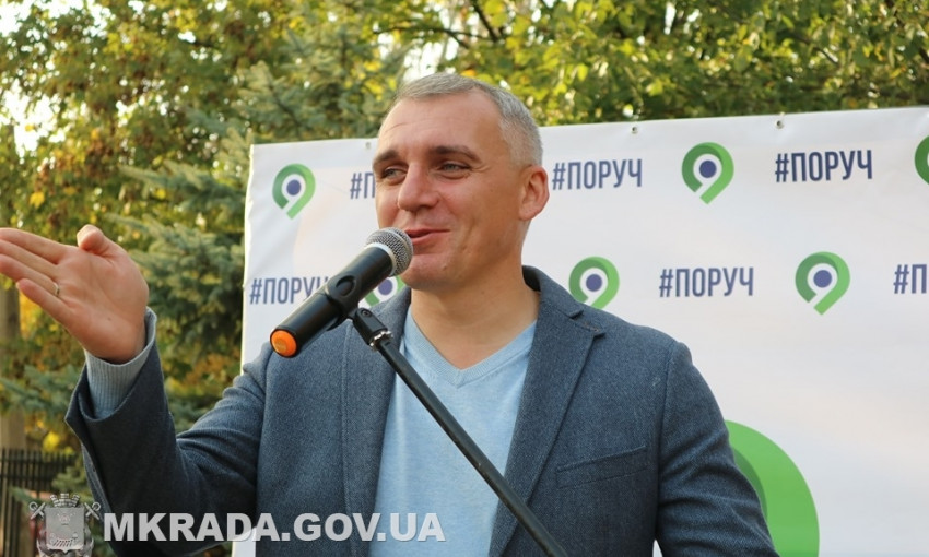 Мэр Николаева Александр Сенкевич встретился с жителями микрорайонов, прилегающих к Народному саду
