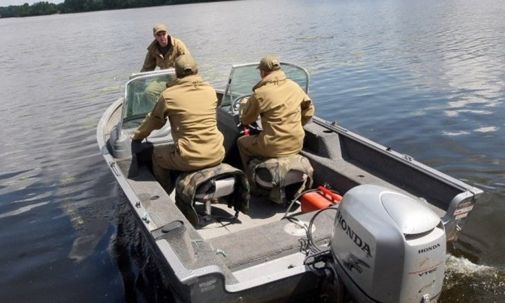 На Березанском лимане браконьеры напали на инспекторов рыбоохранного патруля