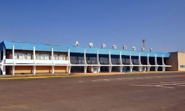 В Николаевском аэропорту показали обустроенные рабочие места для таможенников