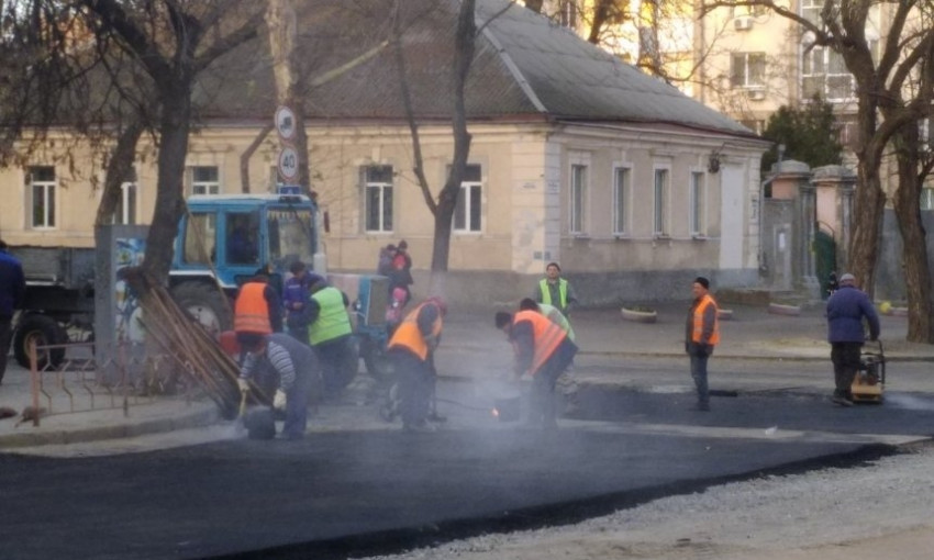В николаевской ТЭЦ рассказали, что асфальтировали ул. Московскую после разрытия по всем правилам