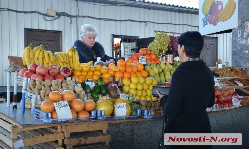 На Николаевщине подорожали овощи, фрукты и рыба, но подешевело сало
