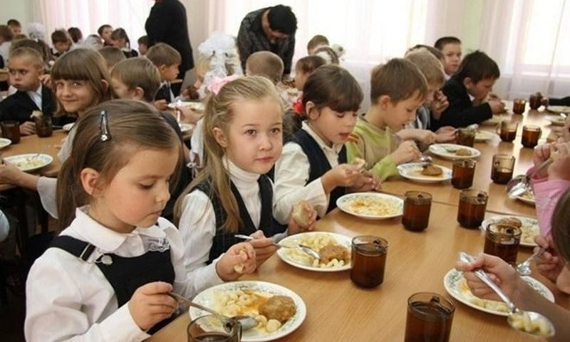 В Николаеве повысили плату за питание в школах и детсадах. Родители в гневе (ДОКУМЕНТ)