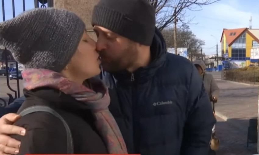 Вход за поцелуй: в Николаевском зоопарке праздновали День Святого Валентина