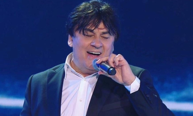 Известный певец Александр Серов, родом из Николаева, приглашает на свой концерт в Киеве
