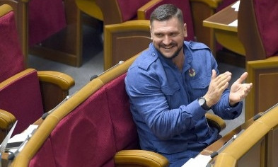 Жительницы Николаева засыпали губернатора Савченко предложениями "родить ребенка"