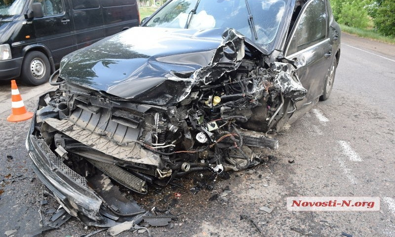 Подробности жуткой аварии на трассе «Николаев-Херсон»