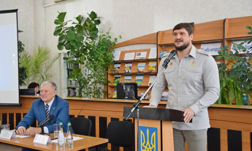Савченко встретился со студенческим активом Николаевской «Могилянки»