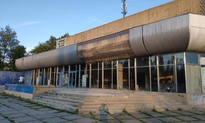 Депутаты не поддержали вопрос возврата кинотеатра «Искра» в собственность Николаева