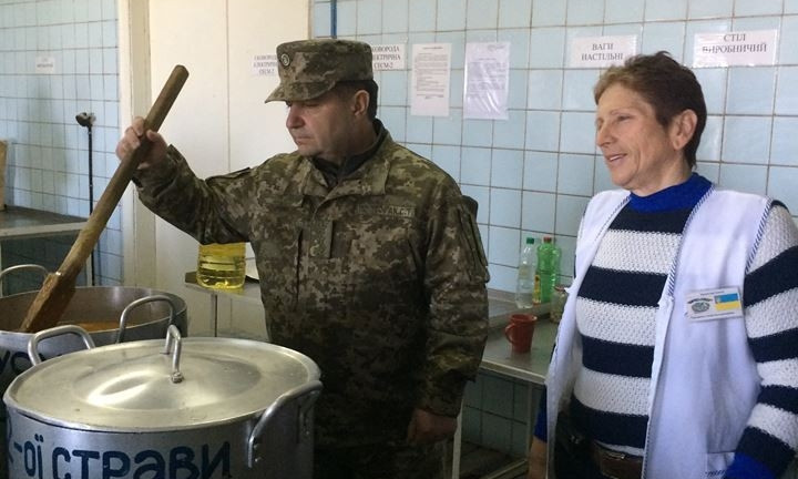 На ремонте солдатской столовой «распилили» 2 миллиона, — Бирюков