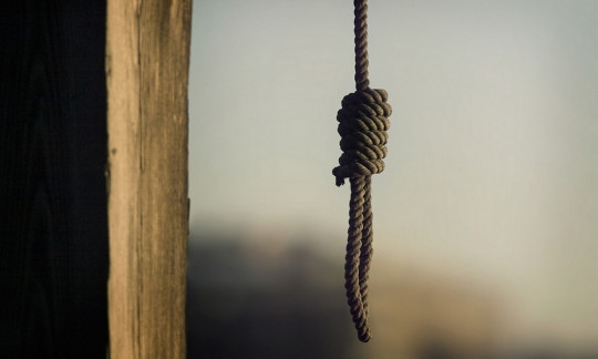 Шестнадцатилетняя школьница из Николаева покончила жизнь самоубийством 
