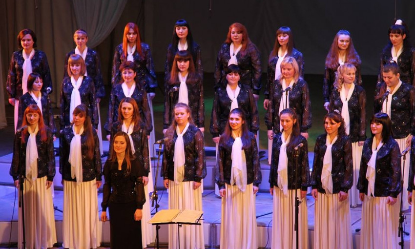 Прославленный Академический народный хор имени Светланы Фоминых станет коммунальным учреждением культуры